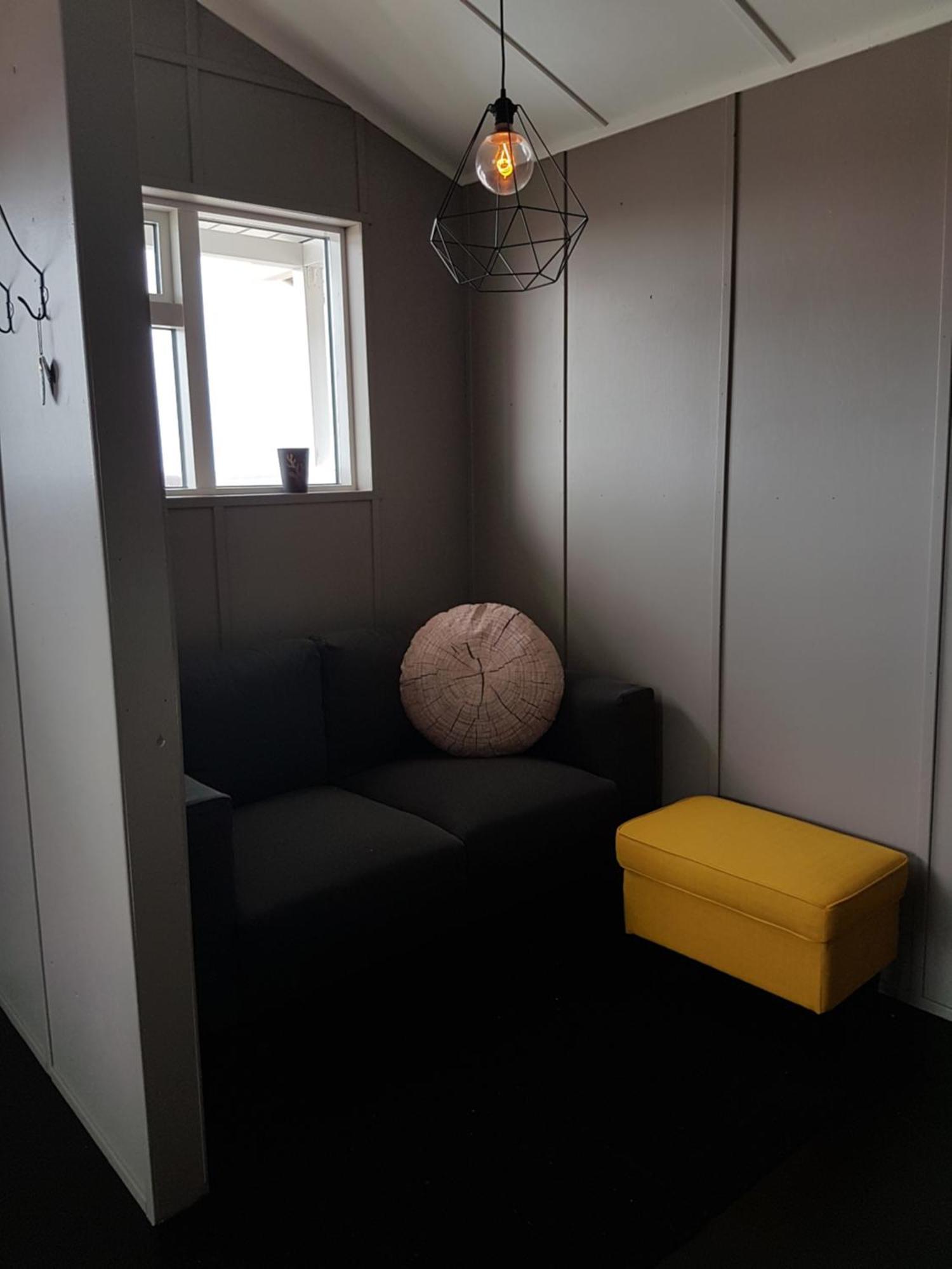 Grasteinn Guesthouse Thorshofn Номер фото
